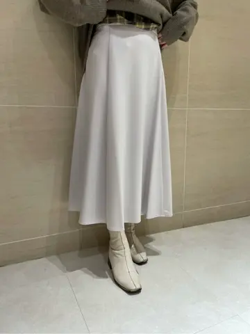 組曲 L 時本 コーディネート画像