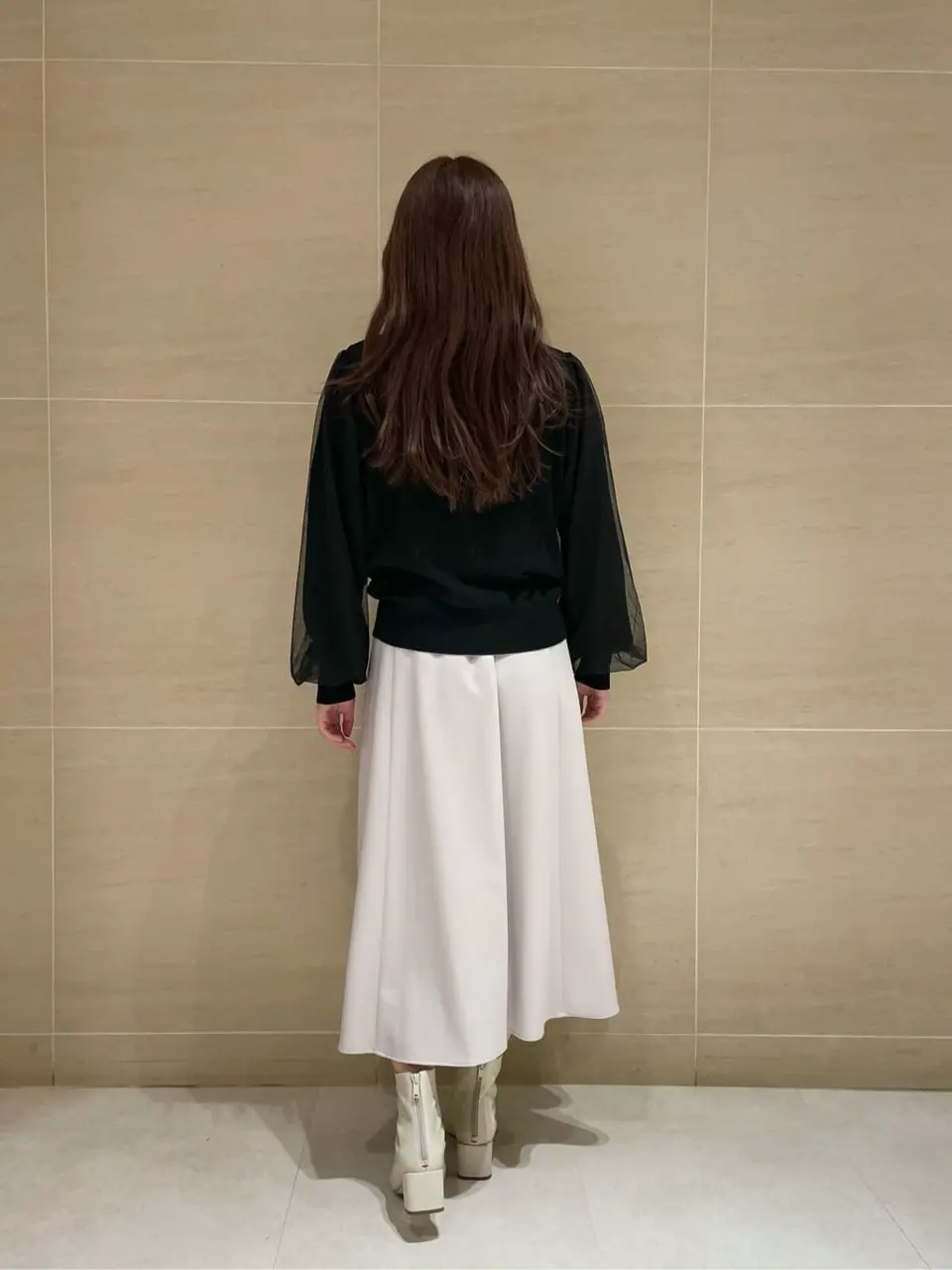 組曲 L 時本 コーディネート画像