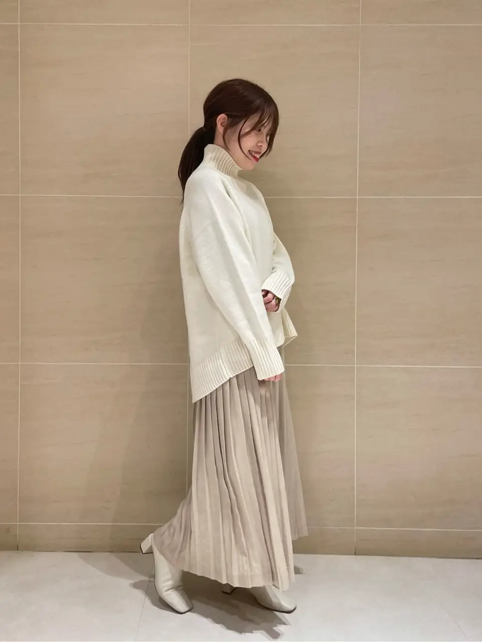 組曲 L 時本 コーディネート画像