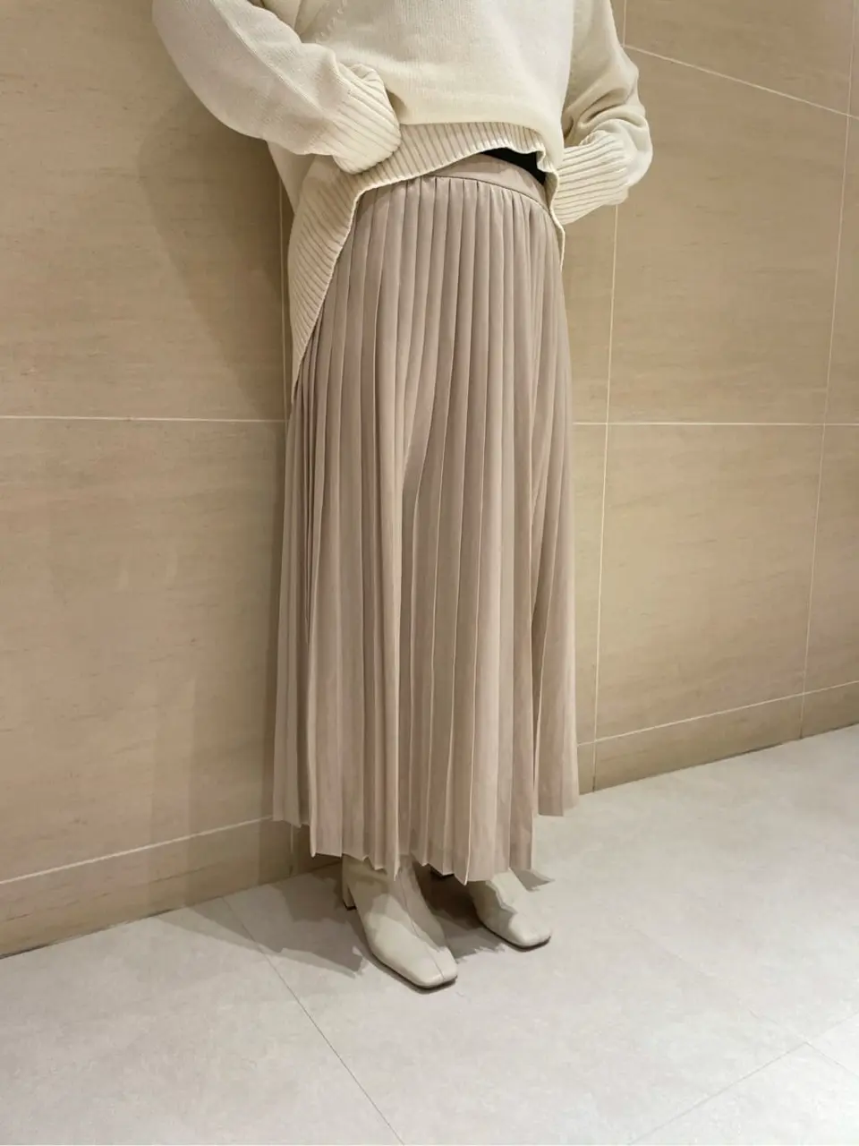 組曲 L 時本 コーディネート画像