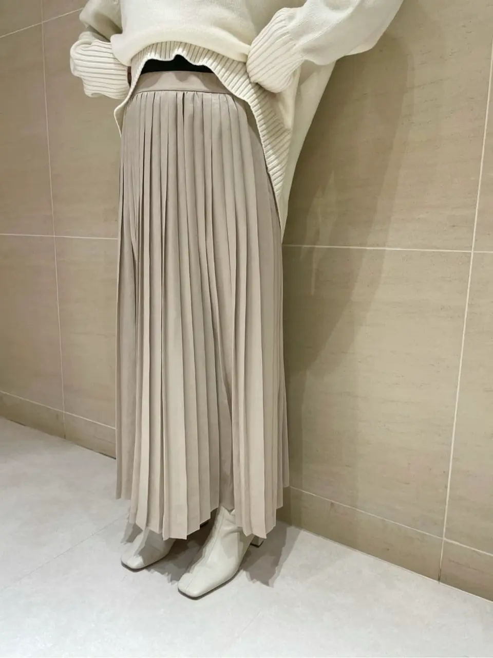 組曲 L 時本 コーディネート画像