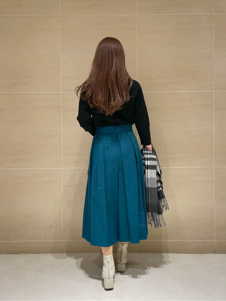 組曲 L 時本 コーディネート画像