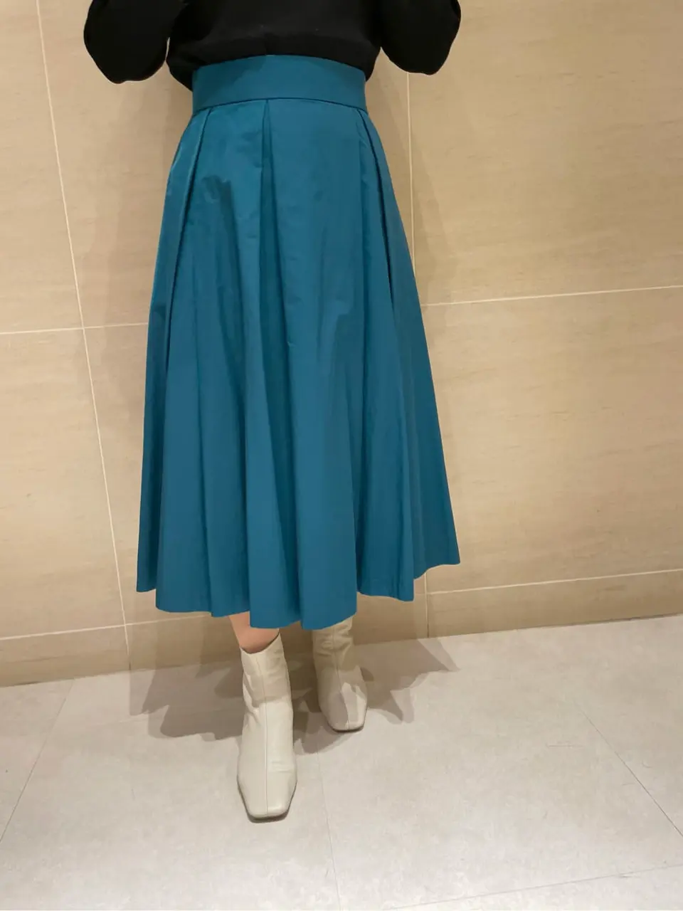 組曲 L 時本 コーディネート画像