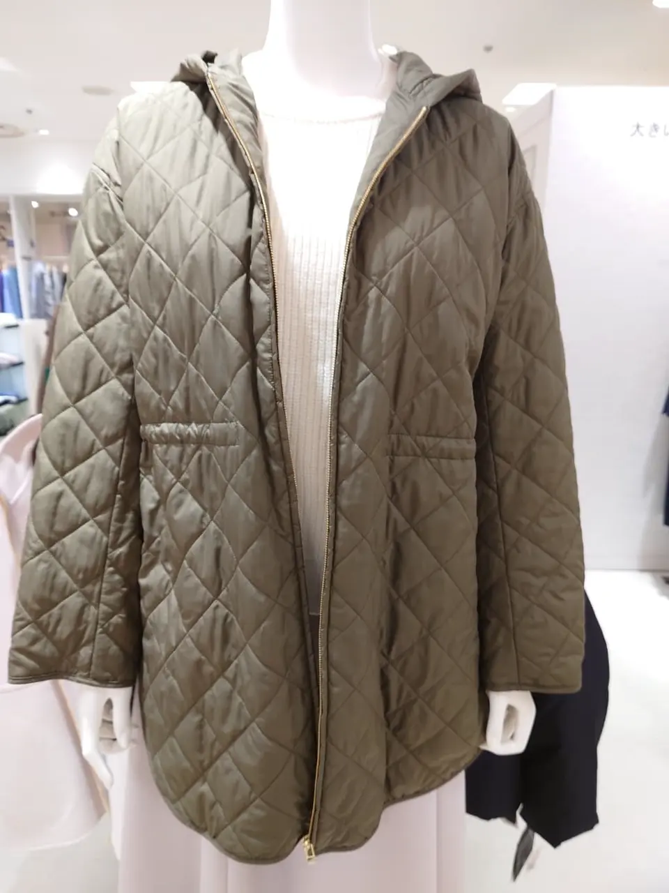 組曲 L 平良 コーディネート画像