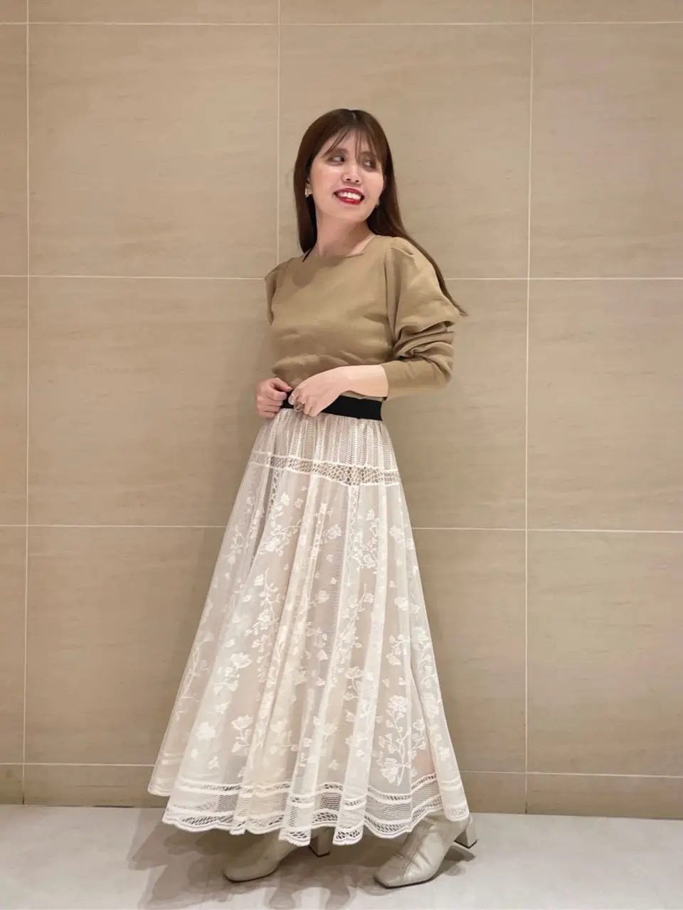 組曲 L 時本 コーディネート画像