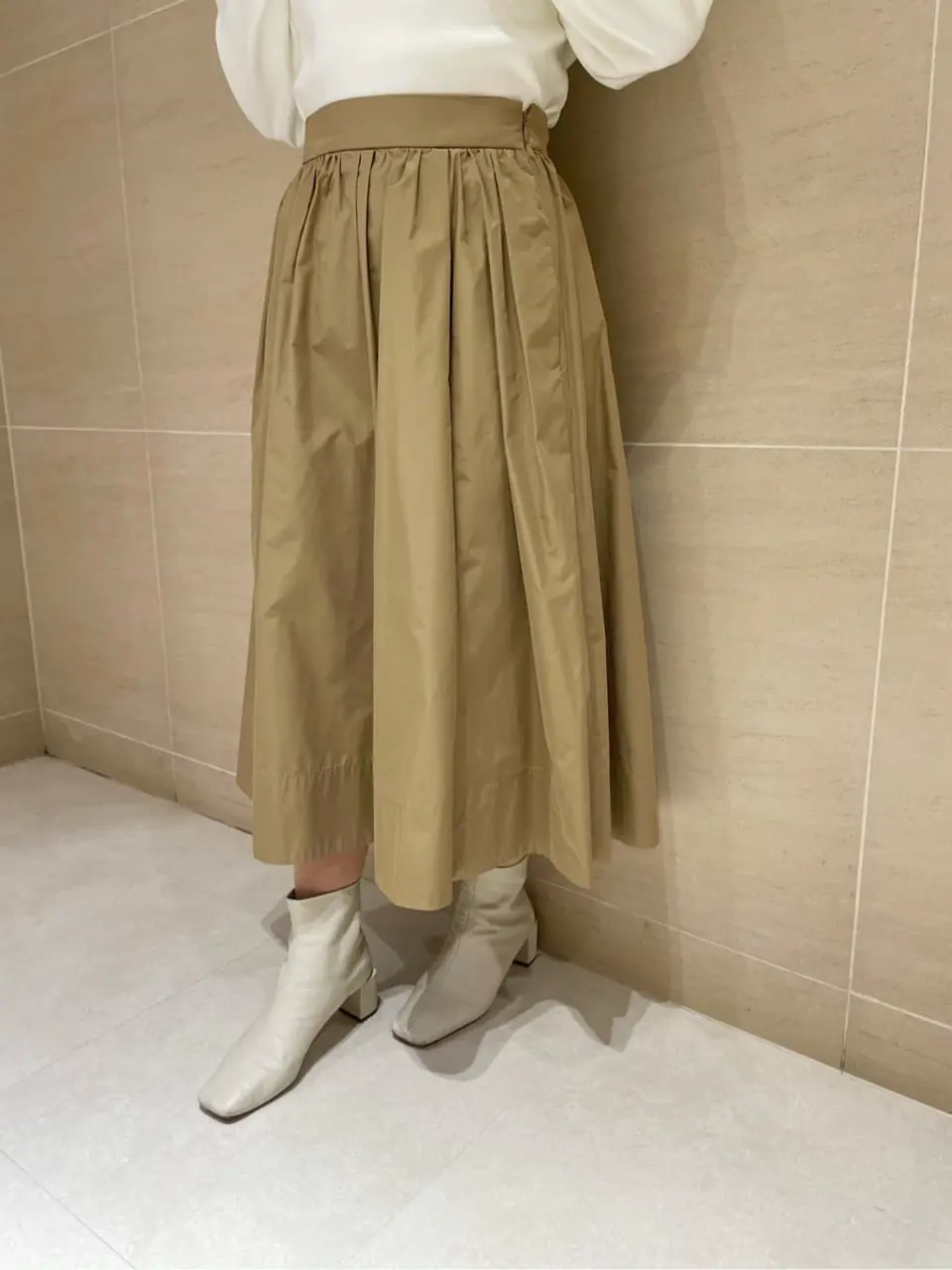 組曲 L 時本 コーディネート画像