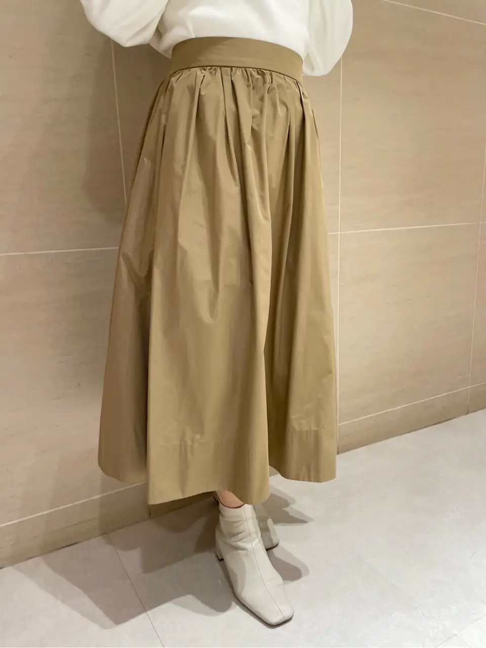 組曲 L 時本 コーディネート画像