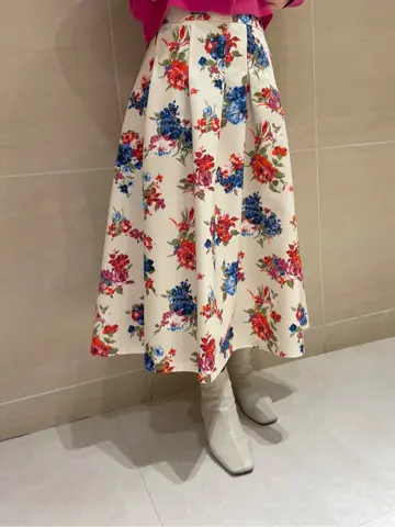 組曲 L 時本 コーディネート画像