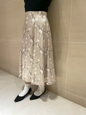 組曲 L 時本 コーディネート画像