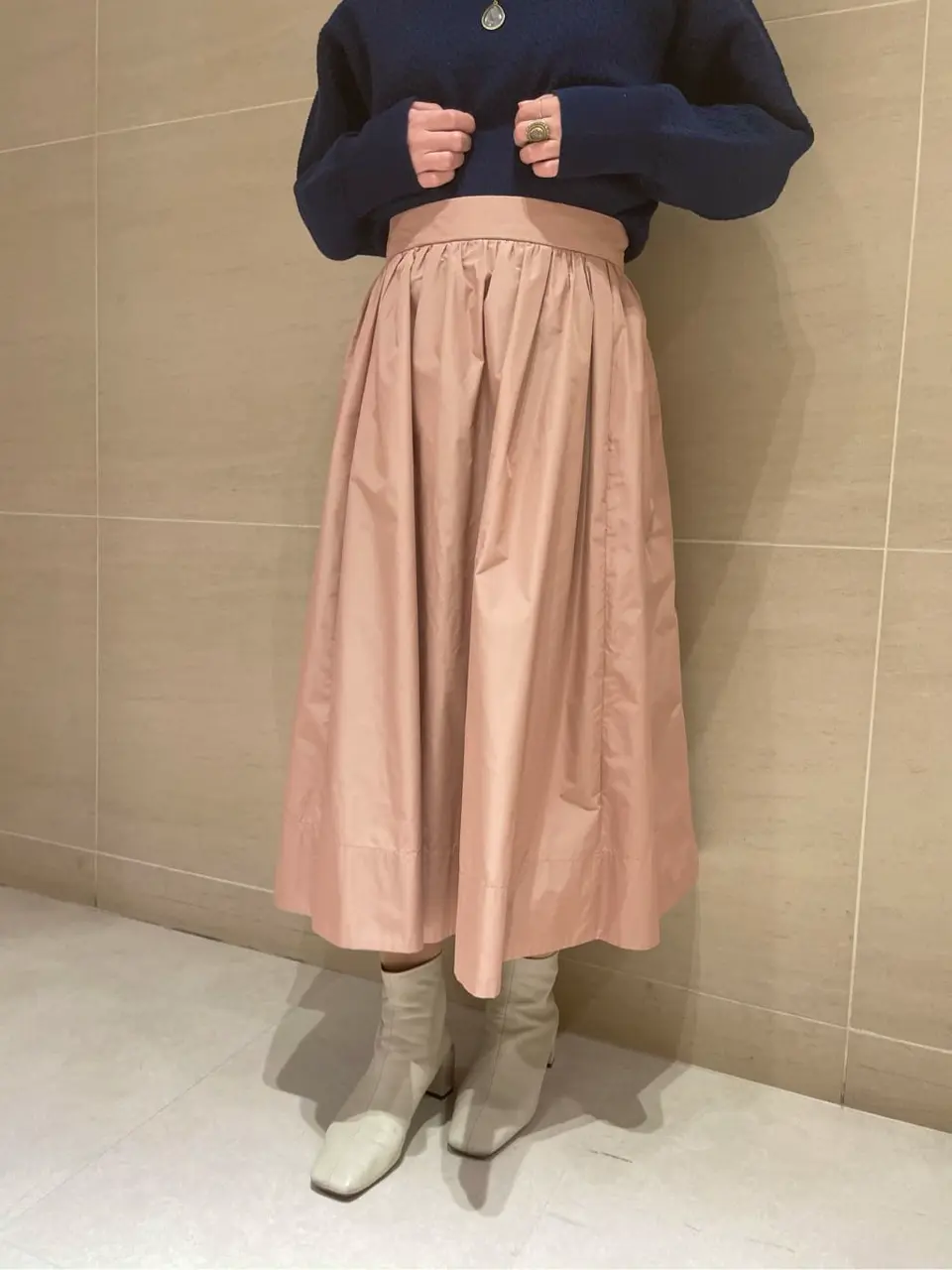 組曲 L 時本 コーディネート画像