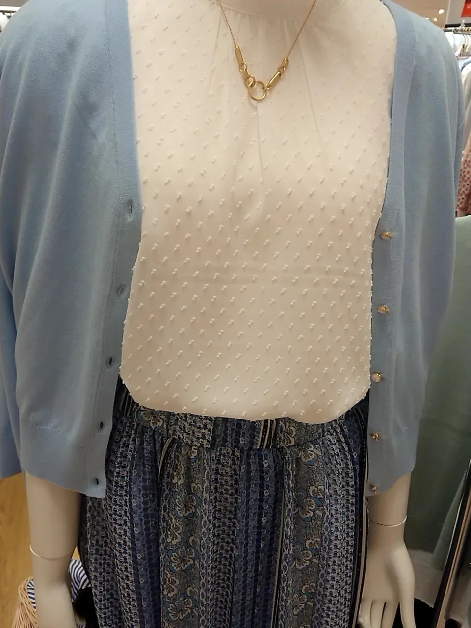 組曲 L 平良 コーディネート画像