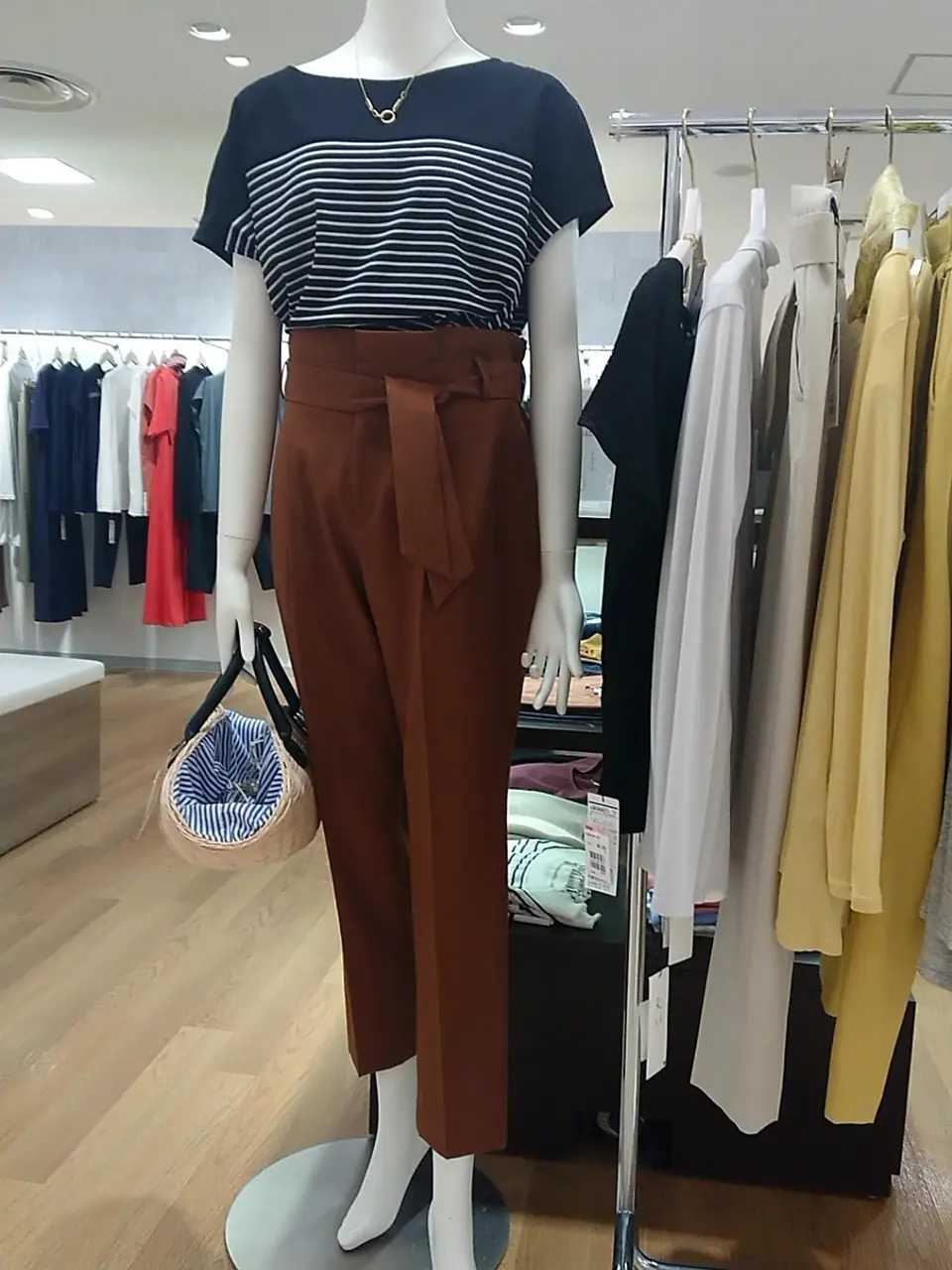 組曲 L 平良 コーディネート画像