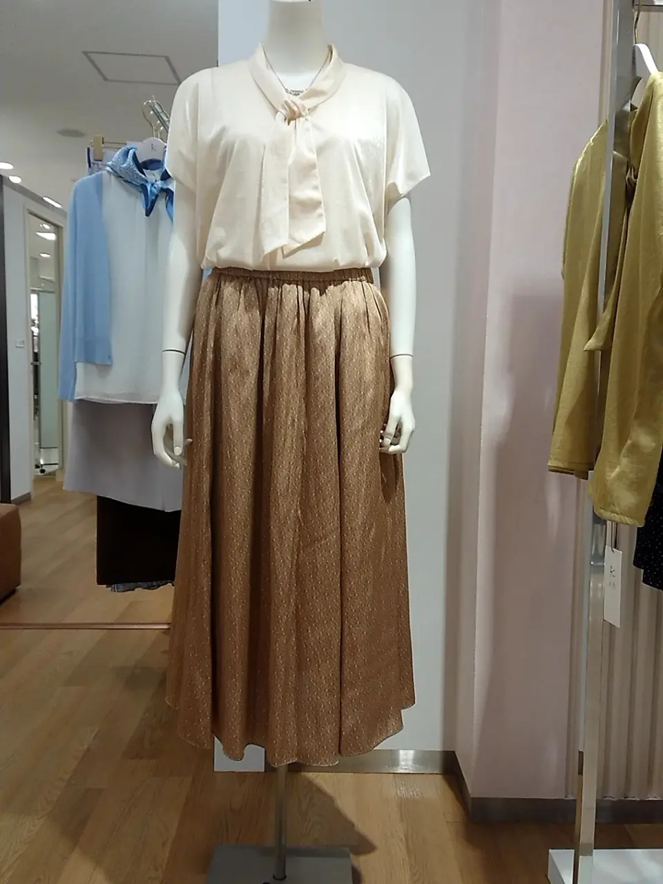 組曲 L 平良 コーディネート画像