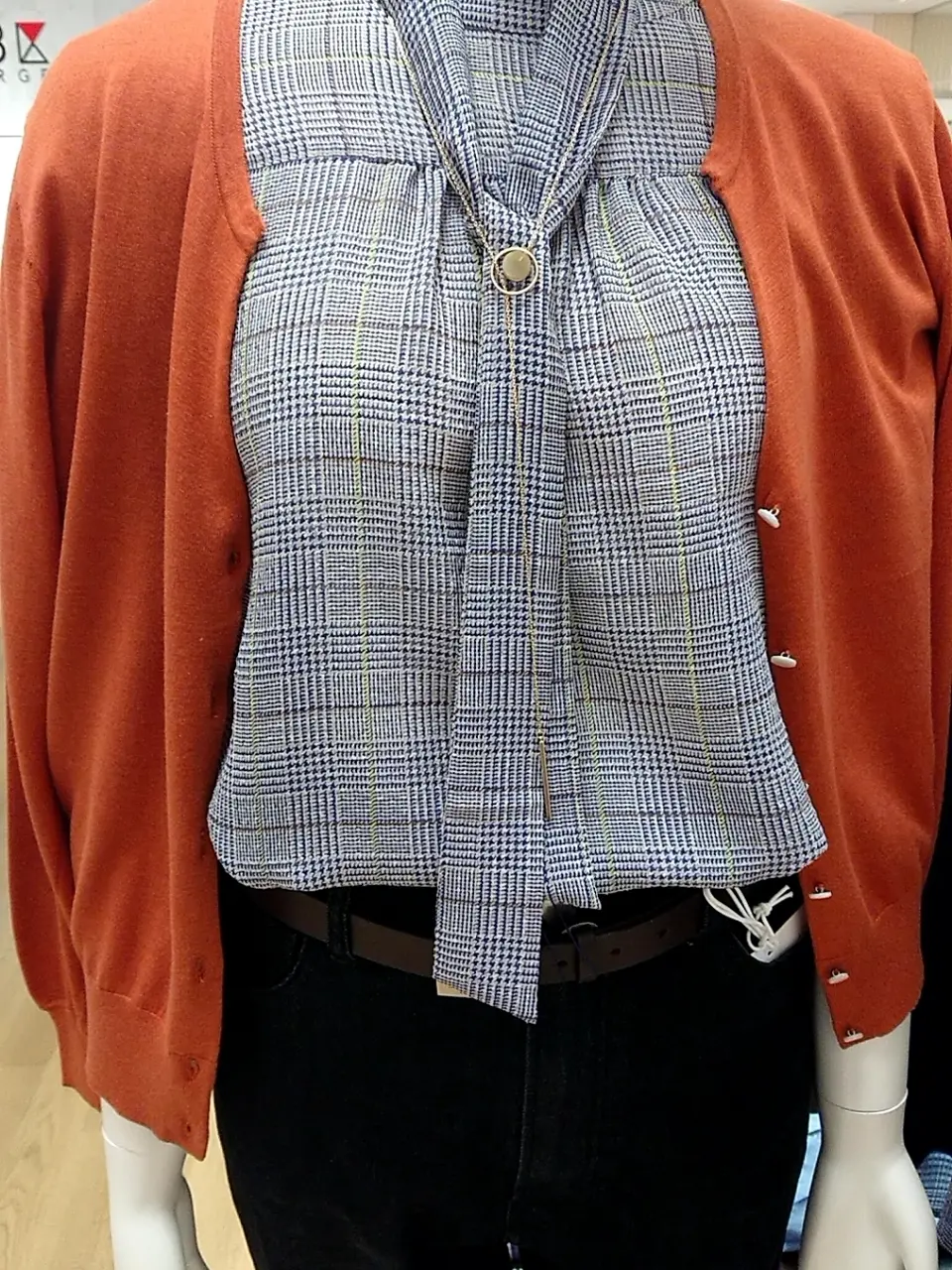 組曲 L 平良 コーディネート画像