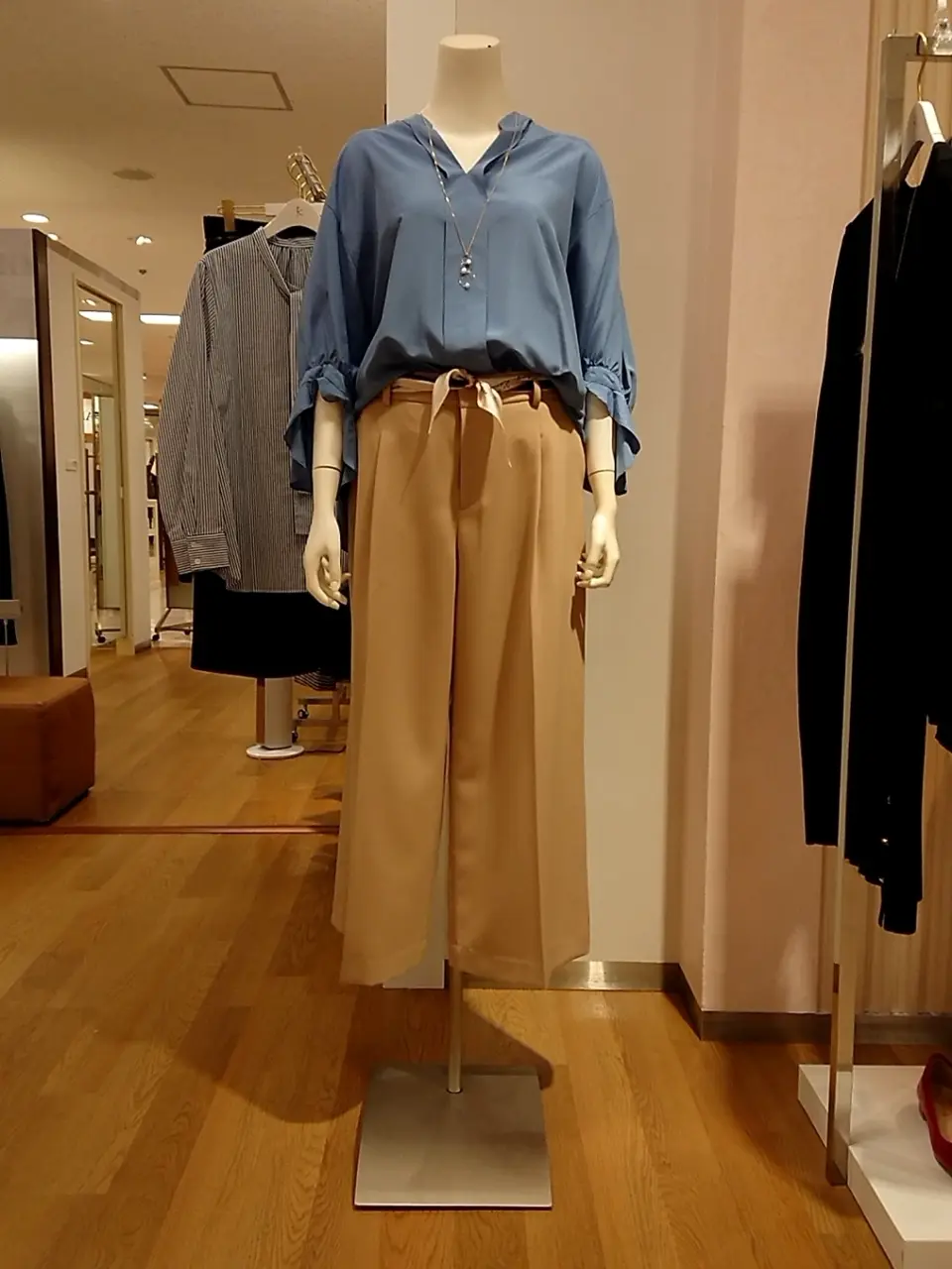 組曲 L 平良 コーディネート画像