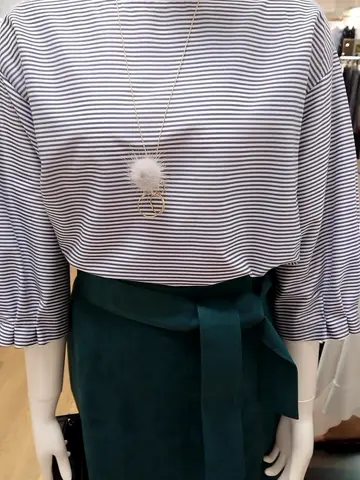 組曲 L 平良 コーディネート画像