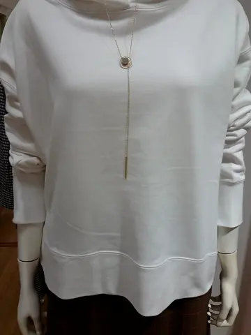 組曲 L 平良 コーディネート画像