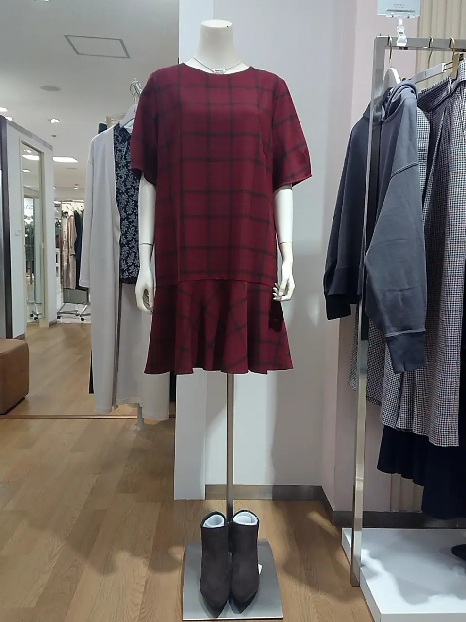 組曲 L 平良 コーディネート画像