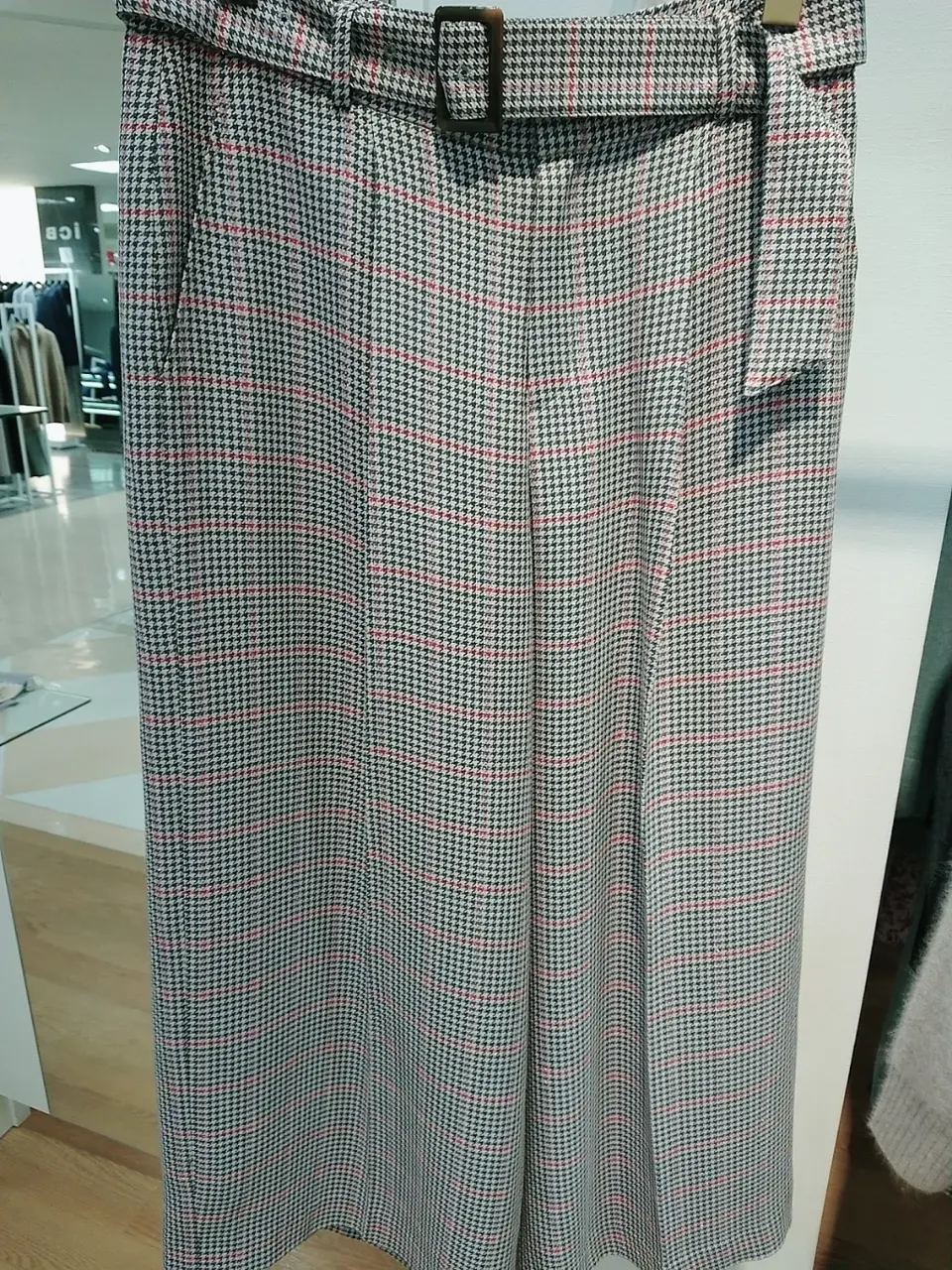 組曲 L 平良 コーディネート画像