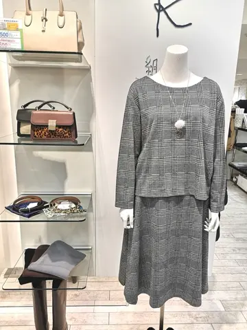 組曲 L スタッフ コーディネート画像