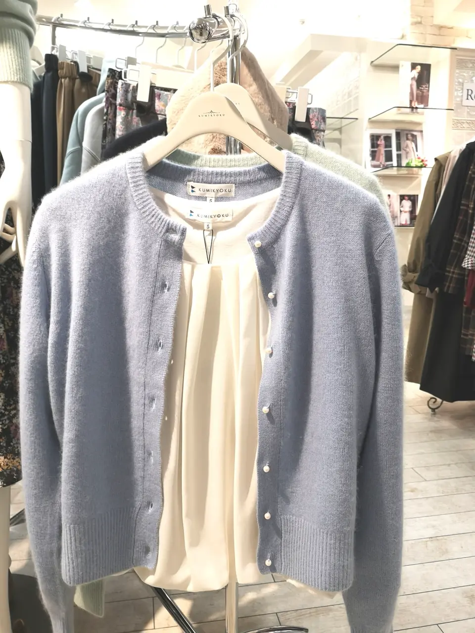 組曲 L スタッフ コーディネート画像