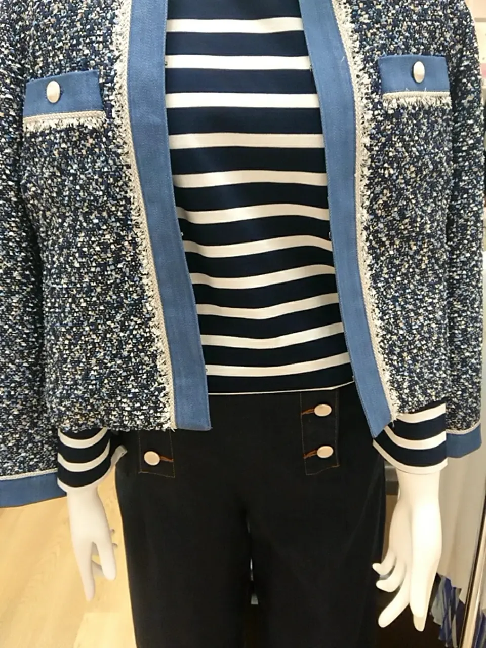 組曲 L 平良 コーディネート画像