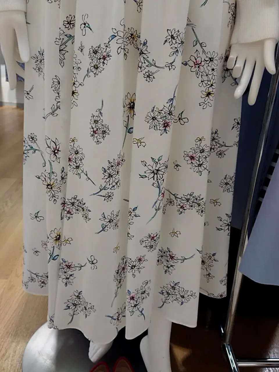 組曲 L 平良 コーディネート画像