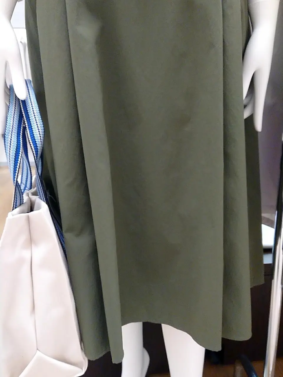 組曲 L 平良 コーディネート画像