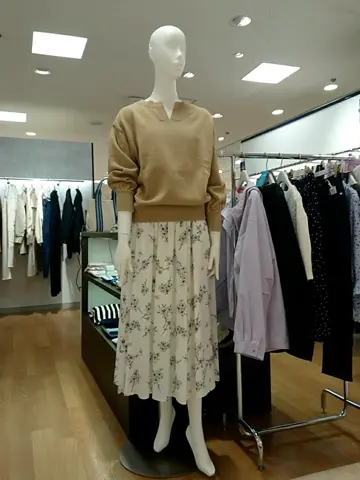 組曲 L 平良 コーディネート画像