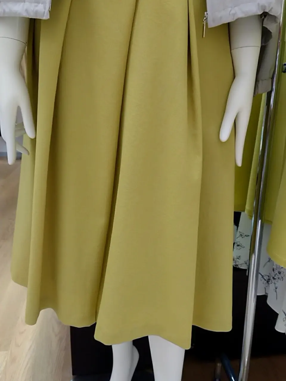 組曲 L 平良 コーディネート画像