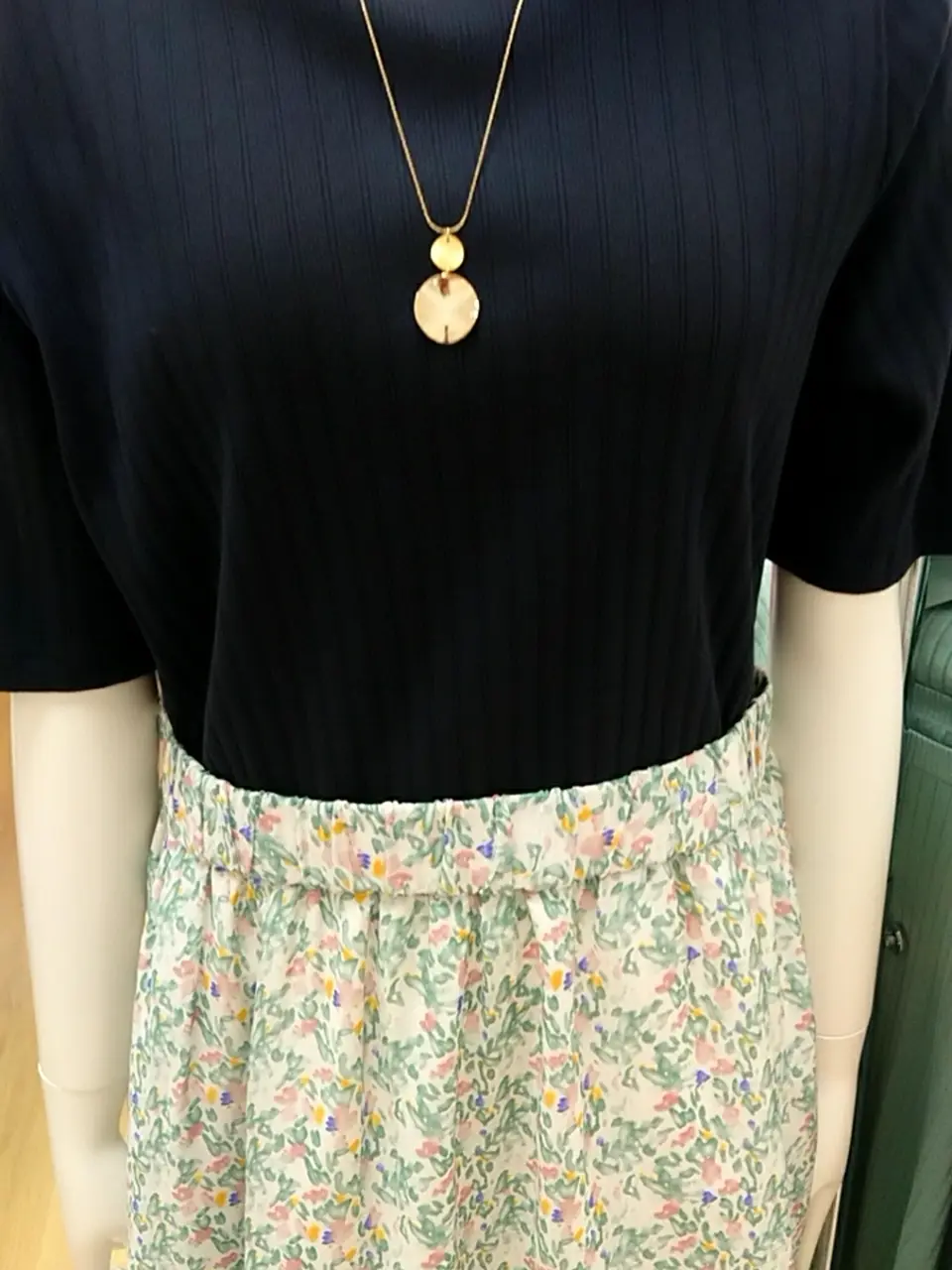 組曲 L 平良 コーディネート画像