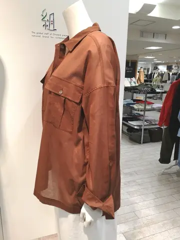 組曲 L スタッフ コーディネート画像