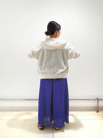 組曲 L 山村 コーディネート画像