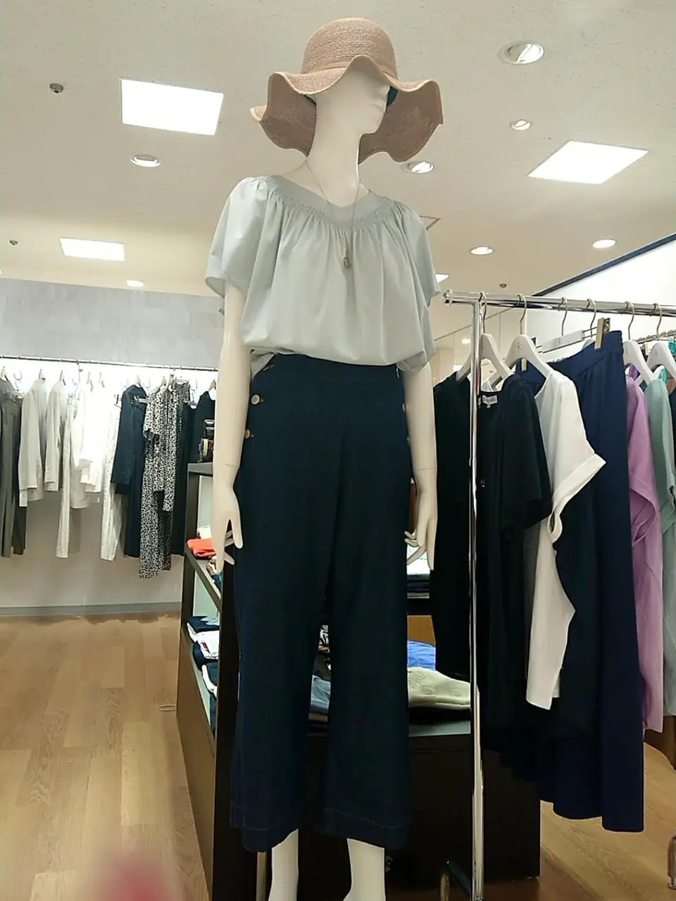  平良 コーディネート画像