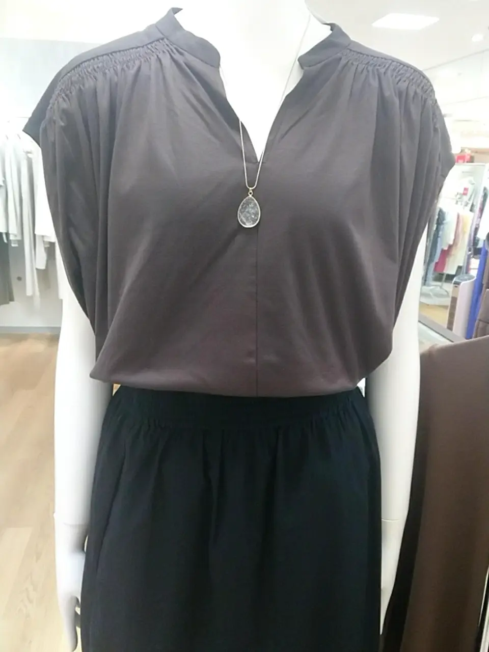 組曲 L 平良 コーディネート画像