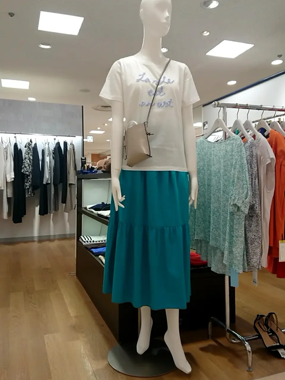  平良 コーディネート画像