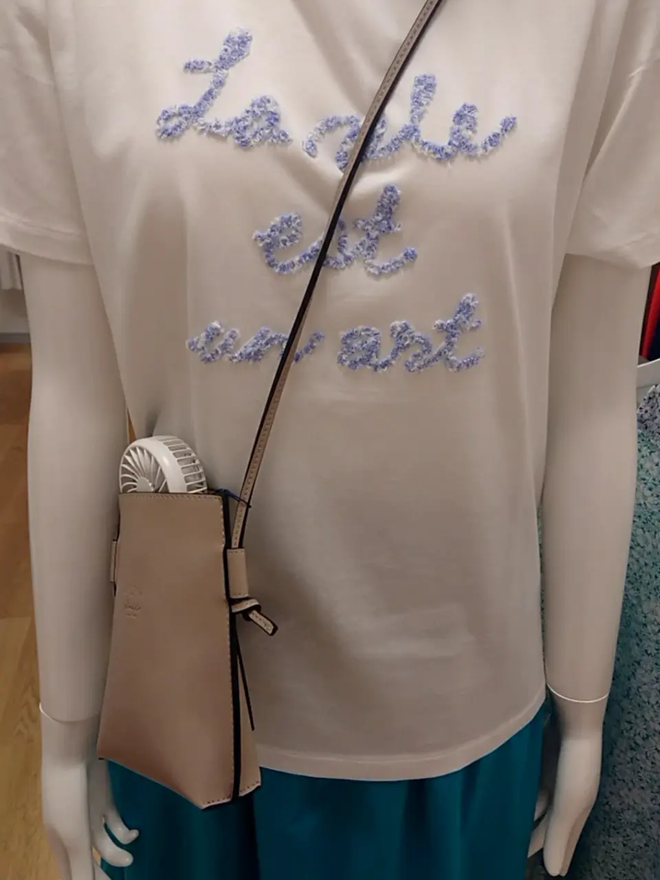 組曲 L 平良 コーディネート画像