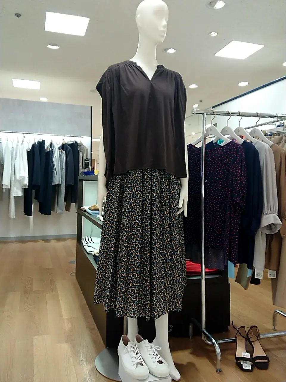  平良 コーディネート画像