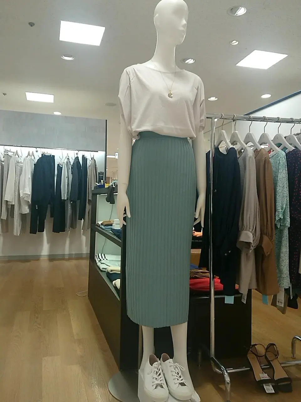  平良 コーディネート画像