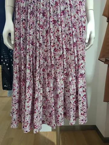 組曲 L 平良 コーディネート画像