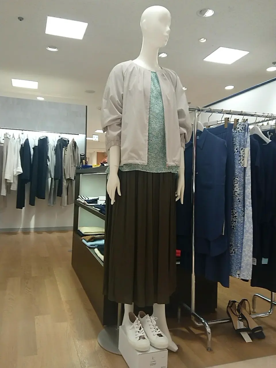  平良 コーディネート画像