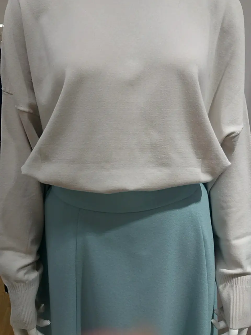 組曲 L 平良 コーディネート画像