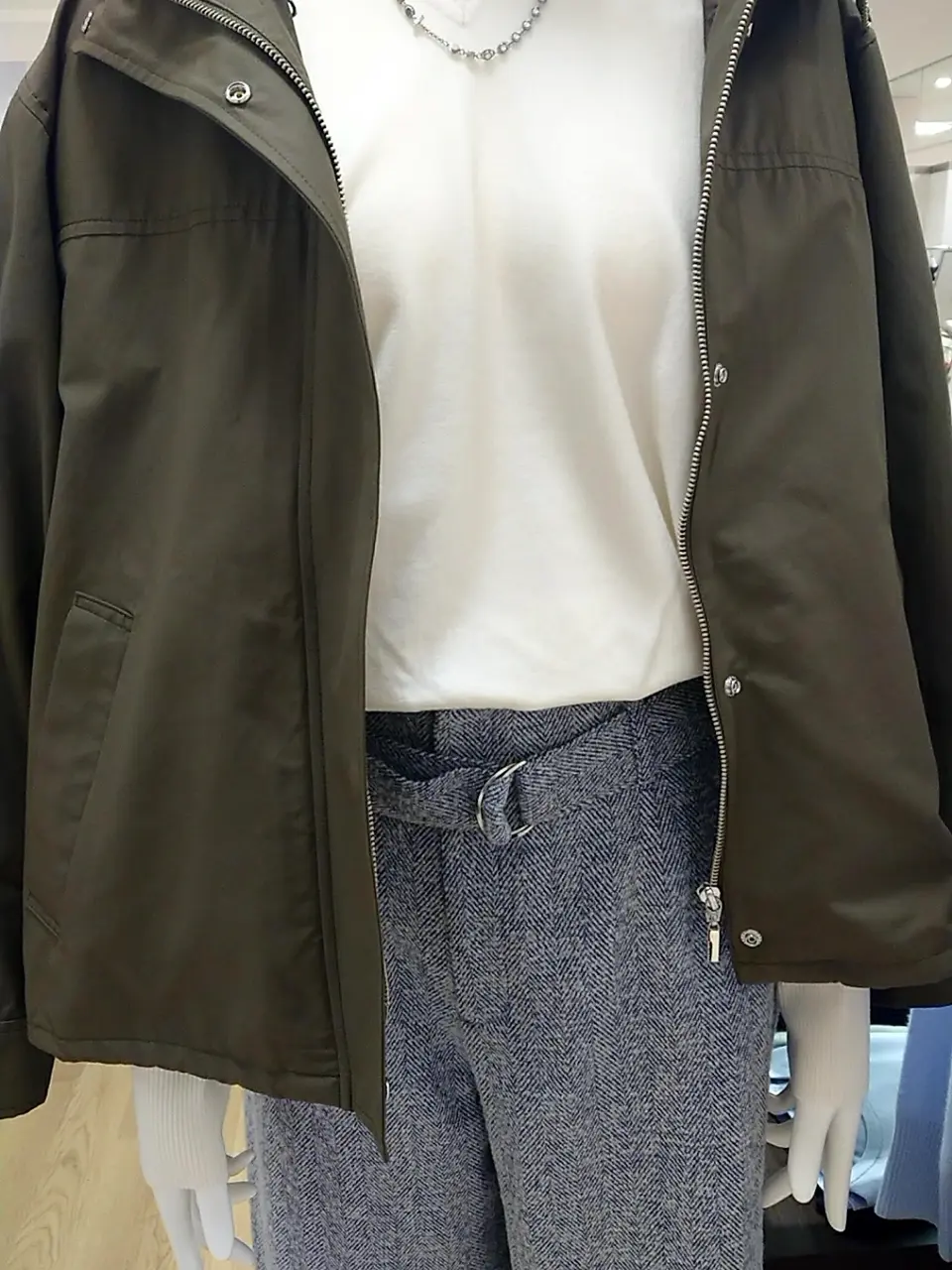 組曲 L 平良 コーディネート画像