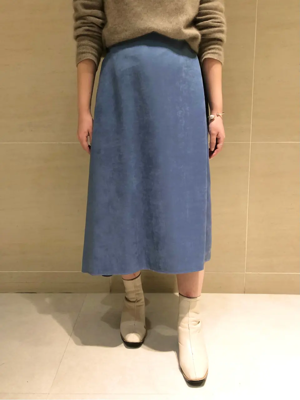 組曲 L 時本 コーディネート画像