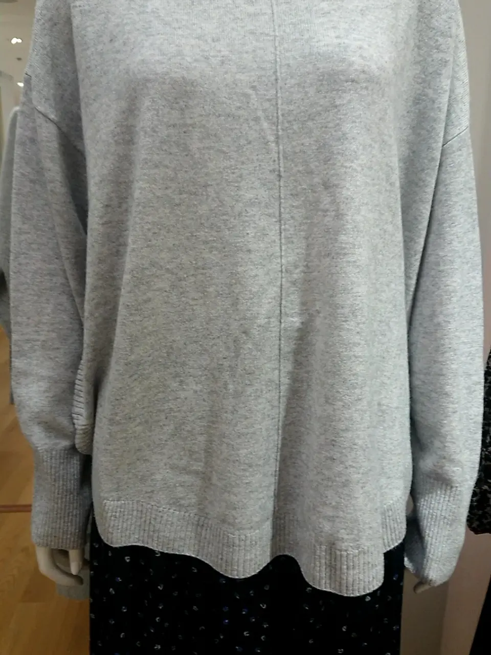 組曲 L 平良 コーディネート画像