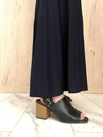 組曲 S ナガヤマ コーディネート画像