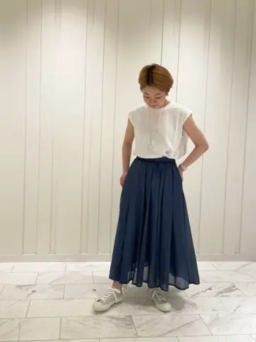 組曲 S ナガヤマ コーディネート画像