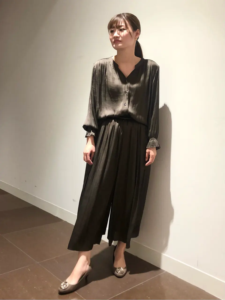 自由区 古宮 コーディネート画像