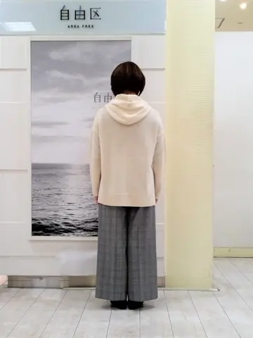 自由区 中鉢 コーディネート画像