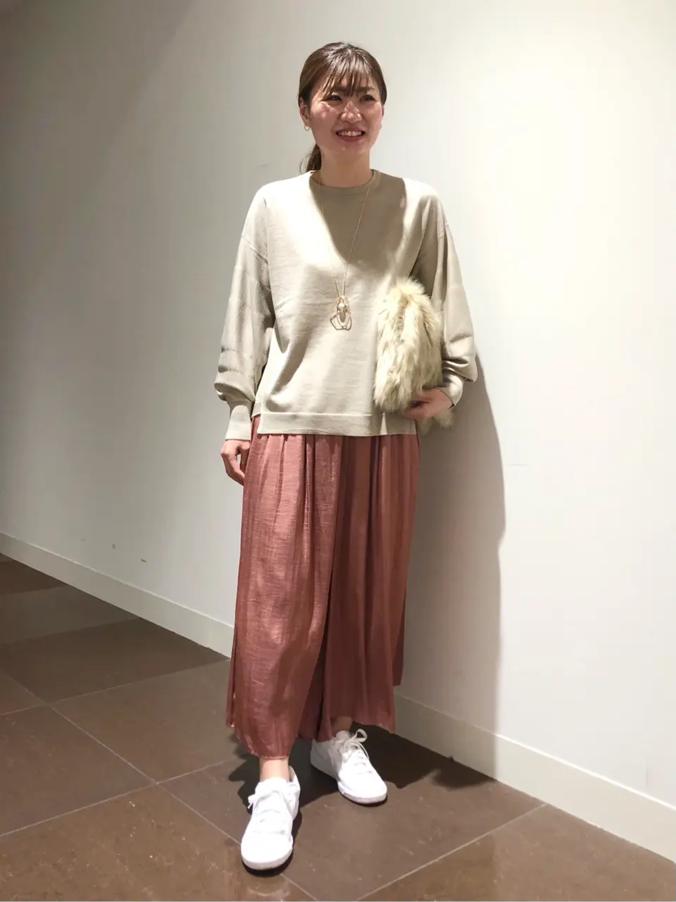 自由区 古宮 コーディネート画像